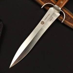 Bee Sting Double-Edged Bowie Knife