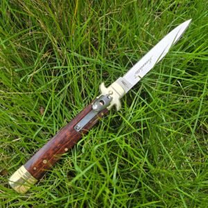 AKC Leverletto Brass Guard Side-Opening Knife