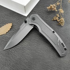 Carshow 8310 Folds Carbon Fiber Folding Knife