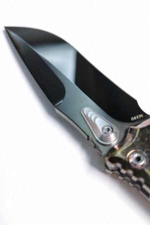 Microtech Amphibious M390 Ultra Mirror DLC Blade Titanium Handle Flame-Patterned SF Express
