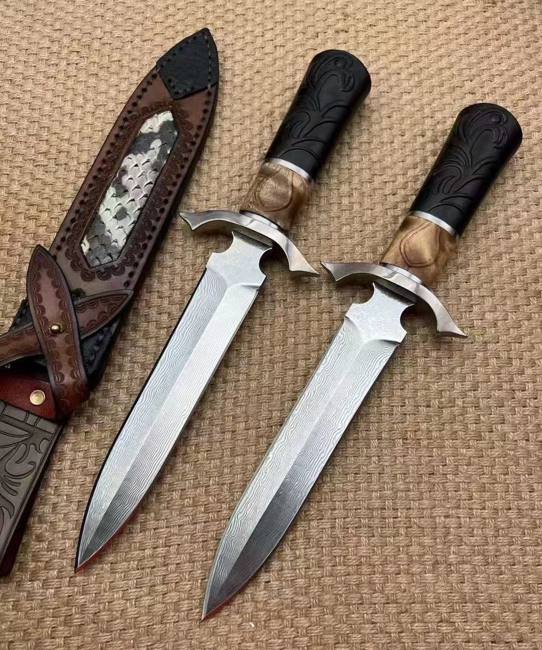 42423428-4243-441c-b6a7-56c0fe75eb72.jpeg Roman Sword Damascus