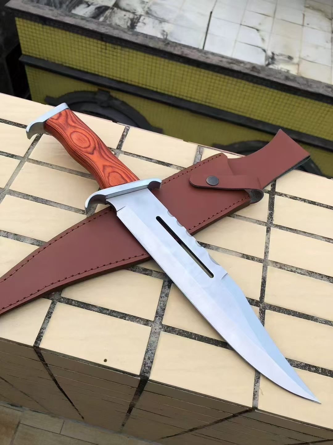 747c6eaa-5953-4f31-8ef6-781ebbae41d8.jpeg Rumble No. 3 Fixed Blade Knife