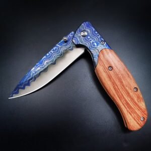Small Folds Of Sea Wave Patterns Folding Knife