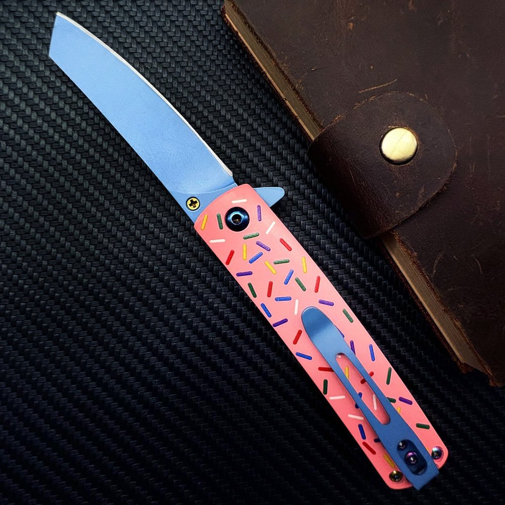 86fa8331-fa12-47a7-9c0a-23585b96d244.jpeg Donut Folding Knife