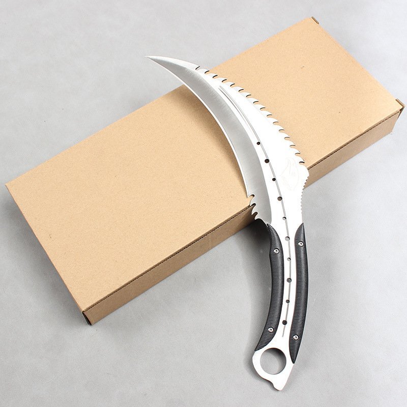9d5dea2b-d62a-4619-89ea-0b01a05d5bc7.jpeg The Great Todd Demon Claw Karambit Knife