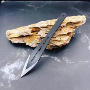 Outdoor training darts, ninja darts, Tangmen hidden weapons, straight flying, rotating flying darts, martial arts throwing knives, tea needle throwing knives