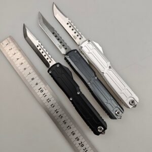 Microtech UT-EX OTF Knife with Dagger-Logo Pocket Clip