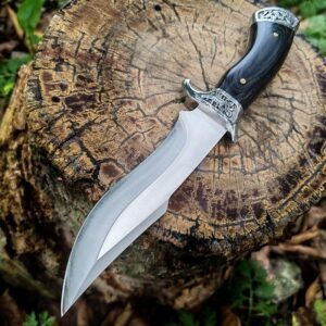 Breaking The Ice With A Small Straightness Fixed Blade Knife