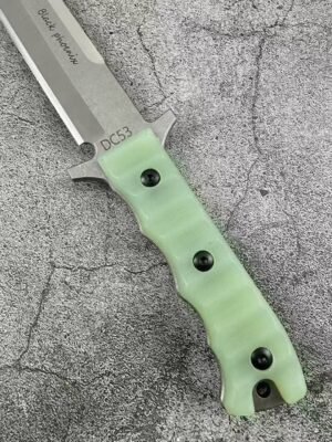Russia—Phoenix Fixed Blade Knife