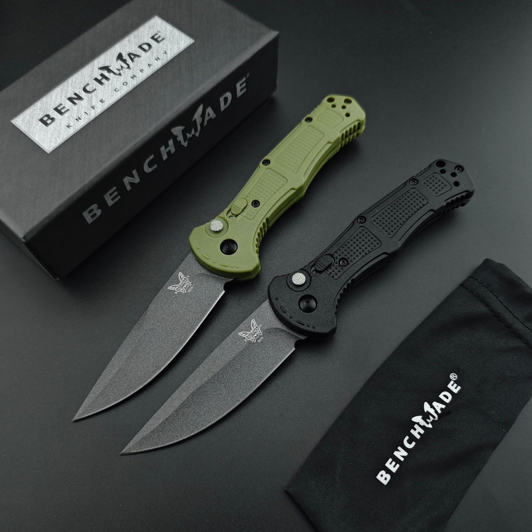 d3ddaa08-89b7-4096-84e6-6b3a3bad39d4.jpeg Small Butterfly 9070 Side-Opening Switchblade