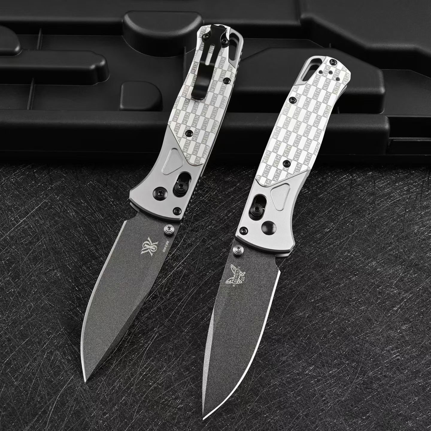 da18becc-0af0-43b7-85ed-94d7a1b3e044.jpeg Butterfly x KITH 535BK Folding Knife