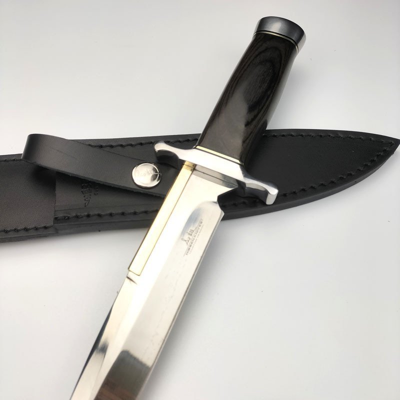 dd51881e-c53e-458a-84e5-21307cf9723a.jpeg Gilsy Ben Has A Gold-backed Little Toothpick Fixed Blade Knife