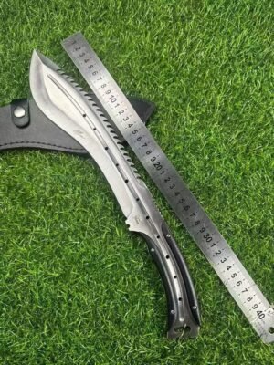 Todd Berg — Dragon Dog Legs Plus Kukri Knife