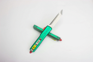 Micro-tech UT Bounty Hunter OTF Knife