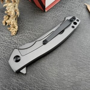 ZT0450 Folded Carbon Fiber Folding Knife