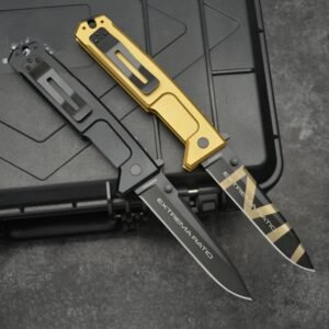 Extreme Combat Revenge Goddess Xiaozhe Folding Knife