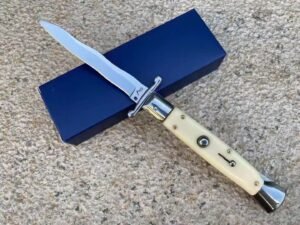 AKC 11-Inch Guard Side-Opening Knife