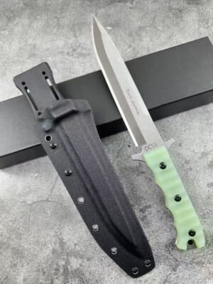Russia—Phoenix Fixed Blade Knife