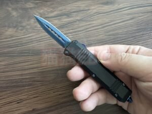 Zinc Handle UT70 Blue Titanium Damascus OTF Knife