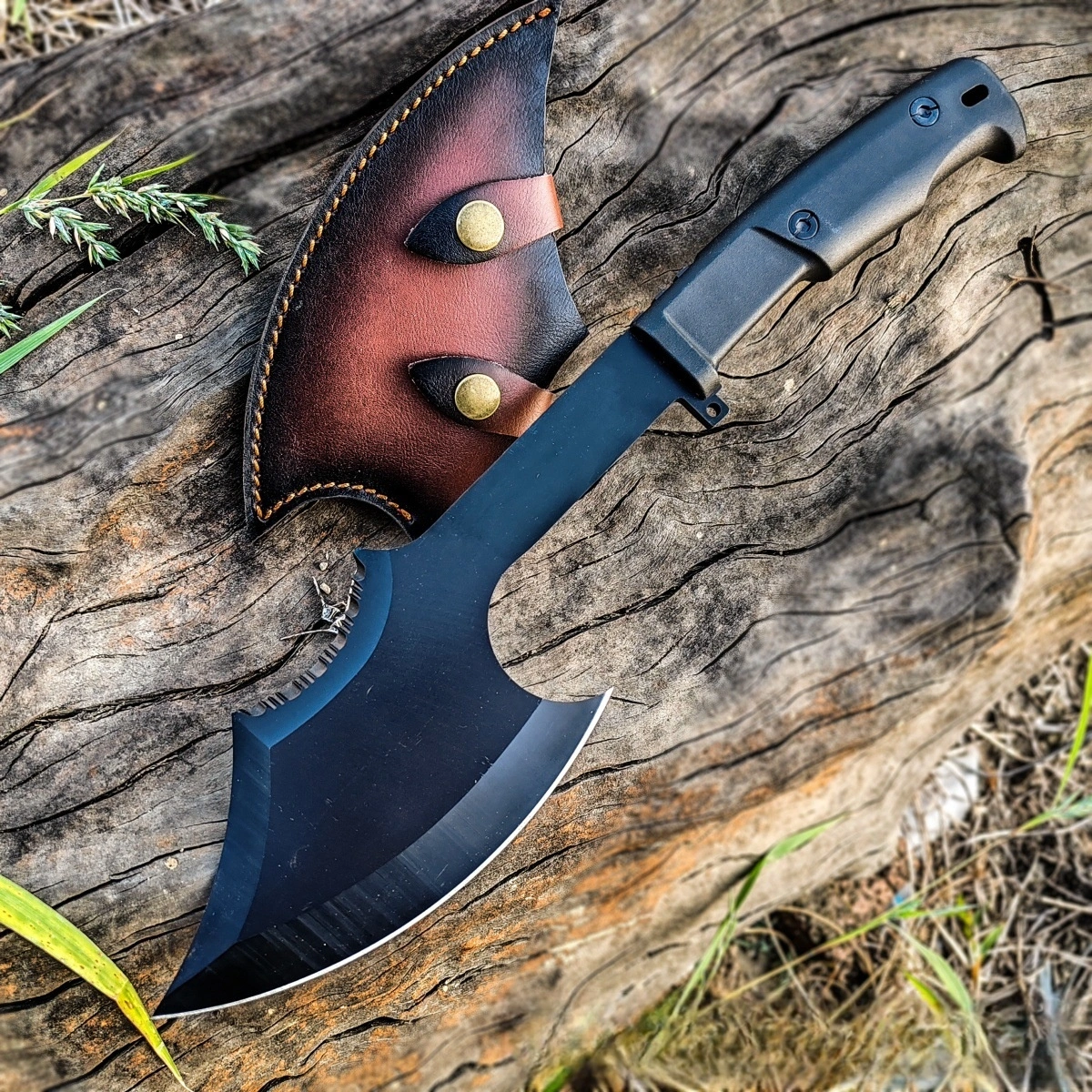 unnamed-file.webp Portable Outdoor Survival Axe – High Hardness Camping Wood Chopping Tool